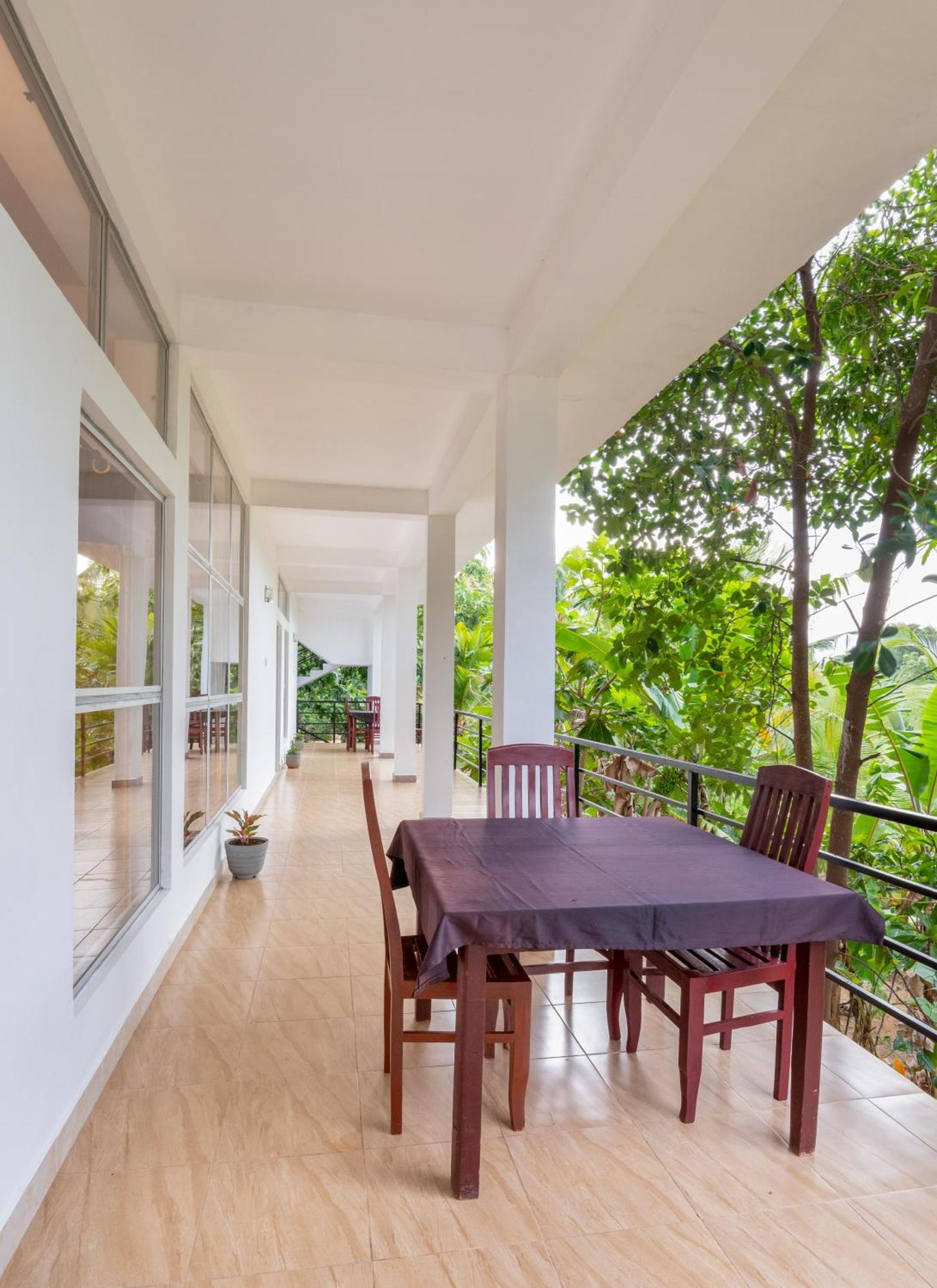 Ayurvedic Lanka Wellness Hotel Moragaswewa Exterior photo
