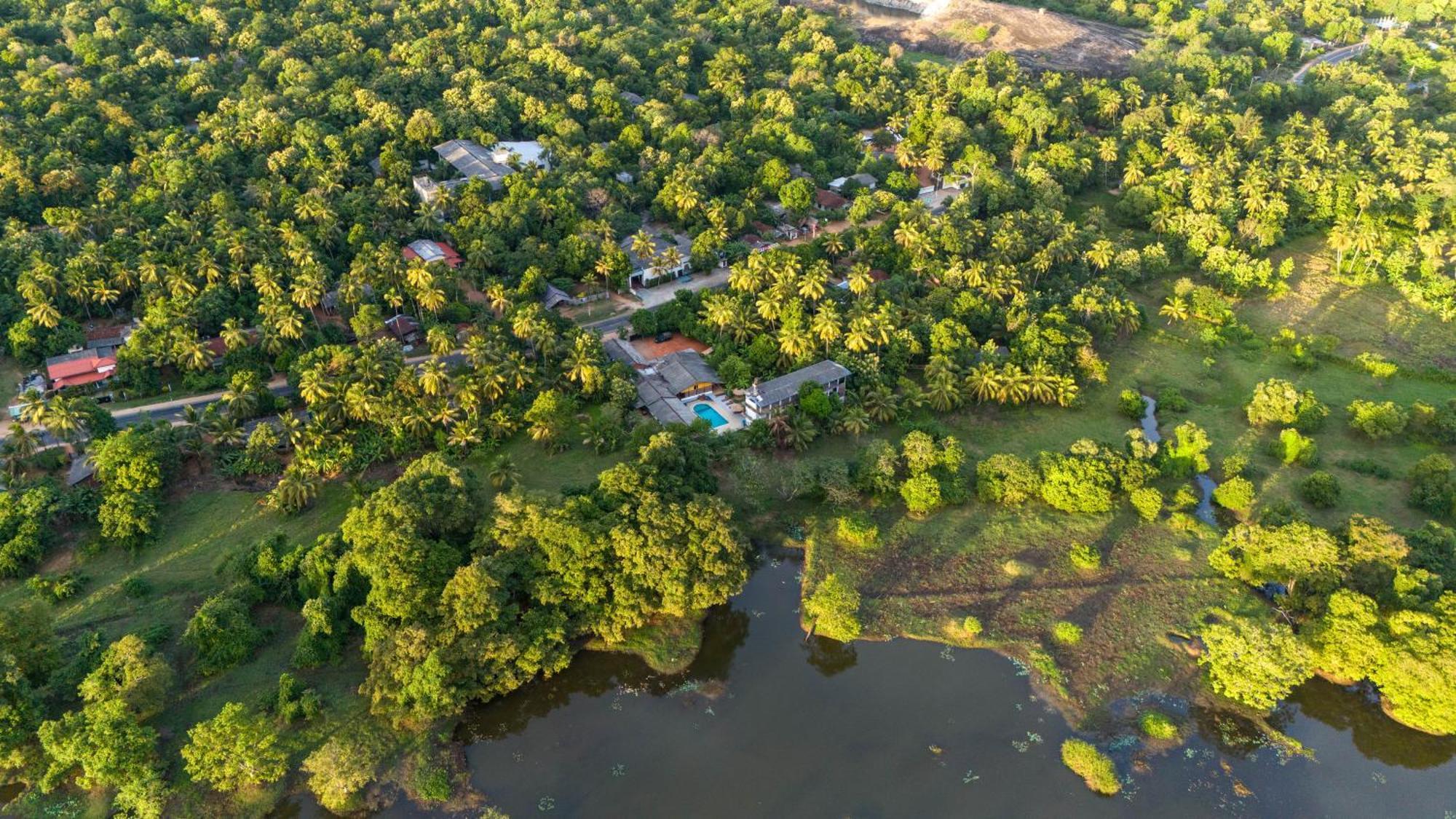 Ayurvedic Lanka Wellness Hotel Moragaswewa Exterior photo
